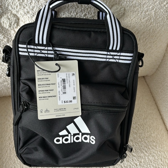 NWT Adidas Crossbody Squad Lunch Bag. Black/White - Picture 3 of 4